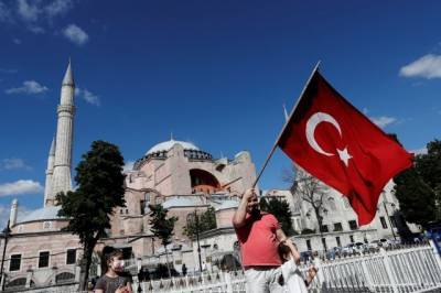 МИД РФ назвал внутренним делом Турции решение о статусе собора Святой Софии