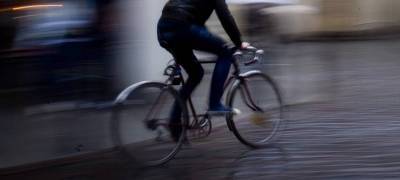 В поселке Карелии 15-летний велосипедист выехал на дорогу и попал в ДТП