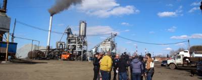 Омскому асфальтобетонному заводу грозит уголовное дело из-за выбросов