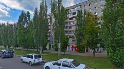 В Воронеже девушка выпрыгнула из окна многоэтажки, сбегая от жены любовника