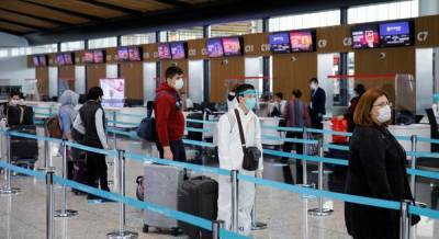 В аэропортах Франции туристам будут делать экспресс-тесты на коронавирус