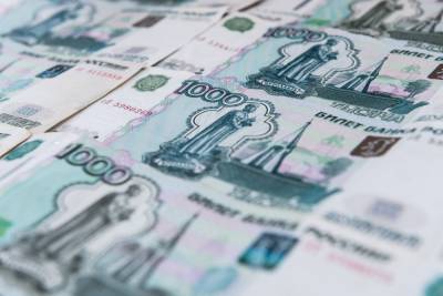 Работающие москвичи и организации пополнили городской бюджет за полгода на 888,8 миллиарда рублей