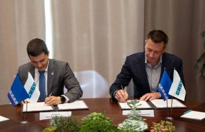 Губернатор Ямала Артюхов подписал допсоглашение с главой «Сибура» Коновым