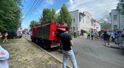 Люди разбегались в панике: подробности ЧП в центре Ярославля. Кадры
