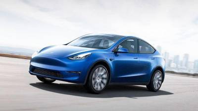 Tesla снизила стоимость кроссовера Model Y