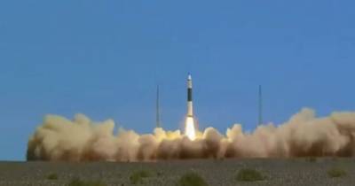 Первый полет китайской ракеты завершился провалом: видео