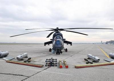 Жители Сирии овациями встретили российские военные вертолеты Ми-35