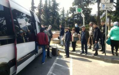 Армения пытается договориться о возвращении своих граждан на личных машинах через Грузию