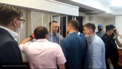 ФСБ начала предъявлять обвинение экс-журналисту Сафронову