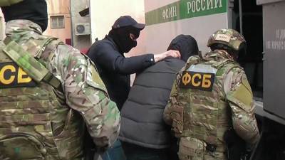 Готовили теракты: ФСБ задержали членов ИГ* под Ростовом