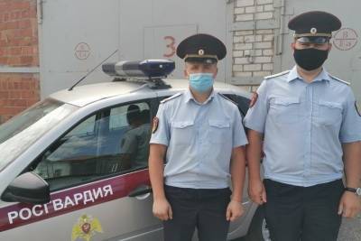 В Павлове сотрудники Росгвардии задержали двух угонщиков автомобиля