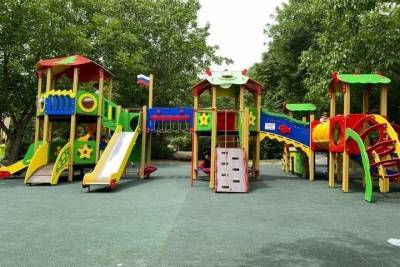 Новый детский игровой комплекс открыли в Железноводске