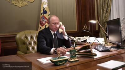 Президенты России и Алжира обсудили обстановку в Ливии
