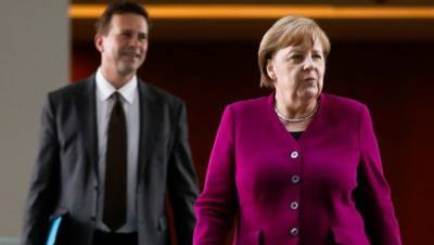 В окружении Ангелы Меркель обнаружили шпиона