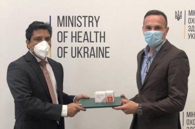 Индия передала Украине препарат для лечения 5 тыс. больных коронавирусом