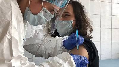В ВОЗ оценили ситуацию с испытаниями вакцины от коронавируса в России