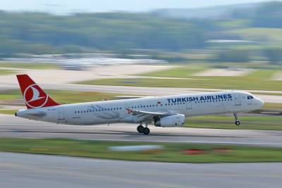 Turkish Airlines заявила, что с 1 августа возобновит полеты в Россию
