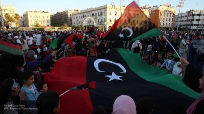 МИД Ливии: ПНС разграбляет природные богатства Ливии