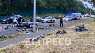 Смертельное ДТП под Киевом: водителю, что стал причиной аварии, сообщено о подозрении