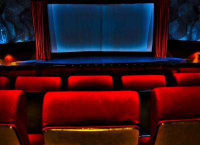 В РФ могут разрешить работу кинотеатров с сегодняшнего дня, но есть условие