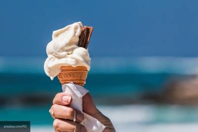 Диетолог дал советы по выбору качественного мороженого