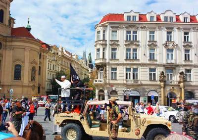 Прага открестилась от инсценировки вторжения «Исламского государства»