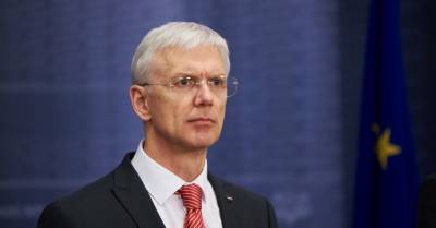 Кариньш: из-за Covid-19 коалиция требует ужесточения контроля въезжающих на территорию Латвии лиц