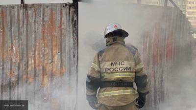 Масштабный пожар зафиксирован на складе пиломатериалов в Красноярском крае