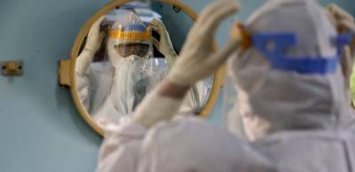От коронавируса в мире умерли более 3 тыс. медиков