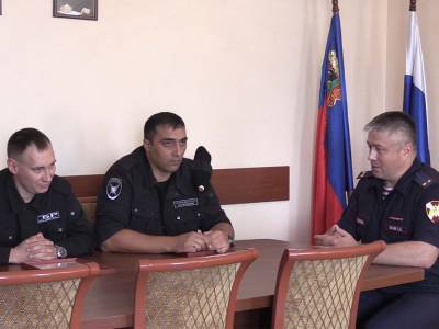 В Кузбассе наградили сотрудников ЧОП, которые обезвредили мужчину с ружьём