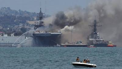 Названо число пострадавших при пожаре на корабле ВМС США в Калифорнии