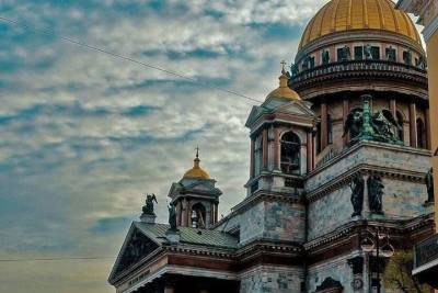 Небольшой антициклон избавил Петербург от осадков 14 июля
