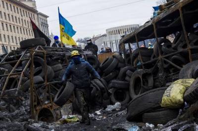 «Хотят искусственно спровоцировать гражданский конфликт» — киевские радикалы анонсировали новый Майдан
