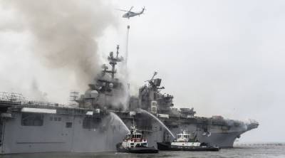 Задымление в Сан-Диего: десантный корабль ВМС США горит вторые сутки