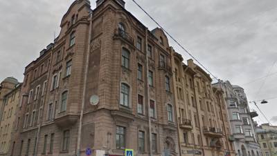 В Петербурге продают квартиру муниципального депутата, ставшую подпольным казино