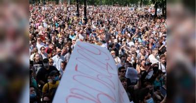 «Губернатор в системе Путина должен быть непопулярным»: что известно о причинах протестов в Хабаровске