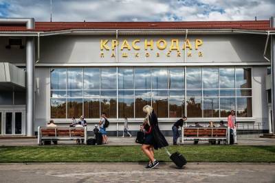 В краснодарском аэропорту задержали рейсы из-за сообщения о минировании