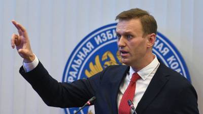 Навальный получил повестку на допрос по делу о клевете