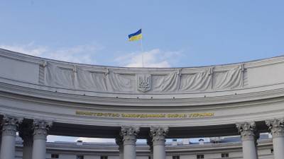 Украина хочет решать судьбу Крыма без России
