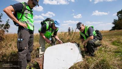 Запись микрофонов на борту MH17 ставит под сомнение официальную версию следствия