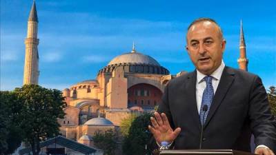Турция «оправдалась» Испанией за Святую Софию: «Не требуем вернуть мечети»