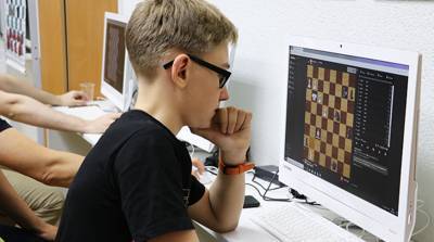 Юный белорусский шахматист выиграл престижный онлайн-турнир