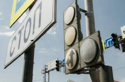 Липчан предупреждают о пробках из-за установки новых светофоров