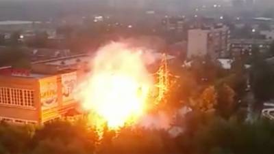 Возле ДК на юго-востоке Москвы произошел пожар