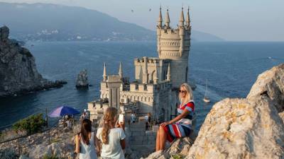 В Крыму отменят карантин для приезжающих из-за границы