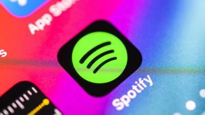 Стала известна стоимость подписки на Spotify в России