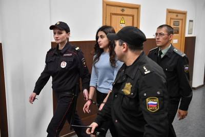 Дела сестер Хачатурян дошли до суда