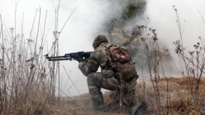 Обострение на Донбассе: за сутки ранены семеро украинских военных