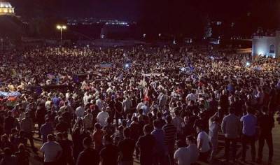 В Баку митинг за мобилизацию завершился разгоном и задержаниями