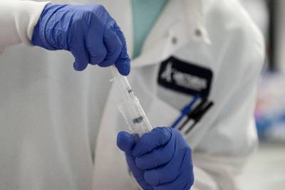 В США раскрыли первые результаты испытаний вакцины от коронавируса